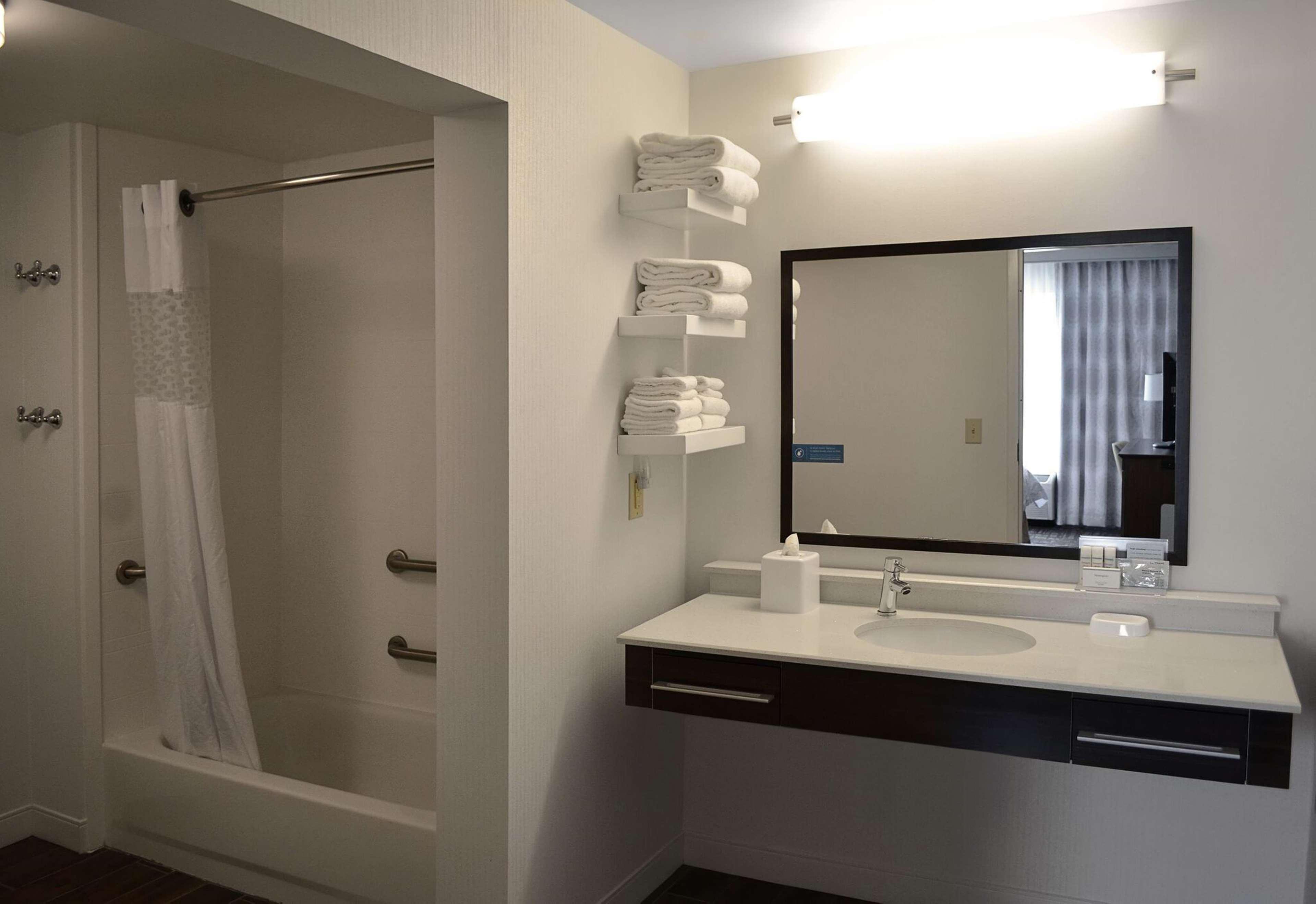 Hampton Inn & Suites Charlotte/Pineville Εξωτερικό φωτογραφία