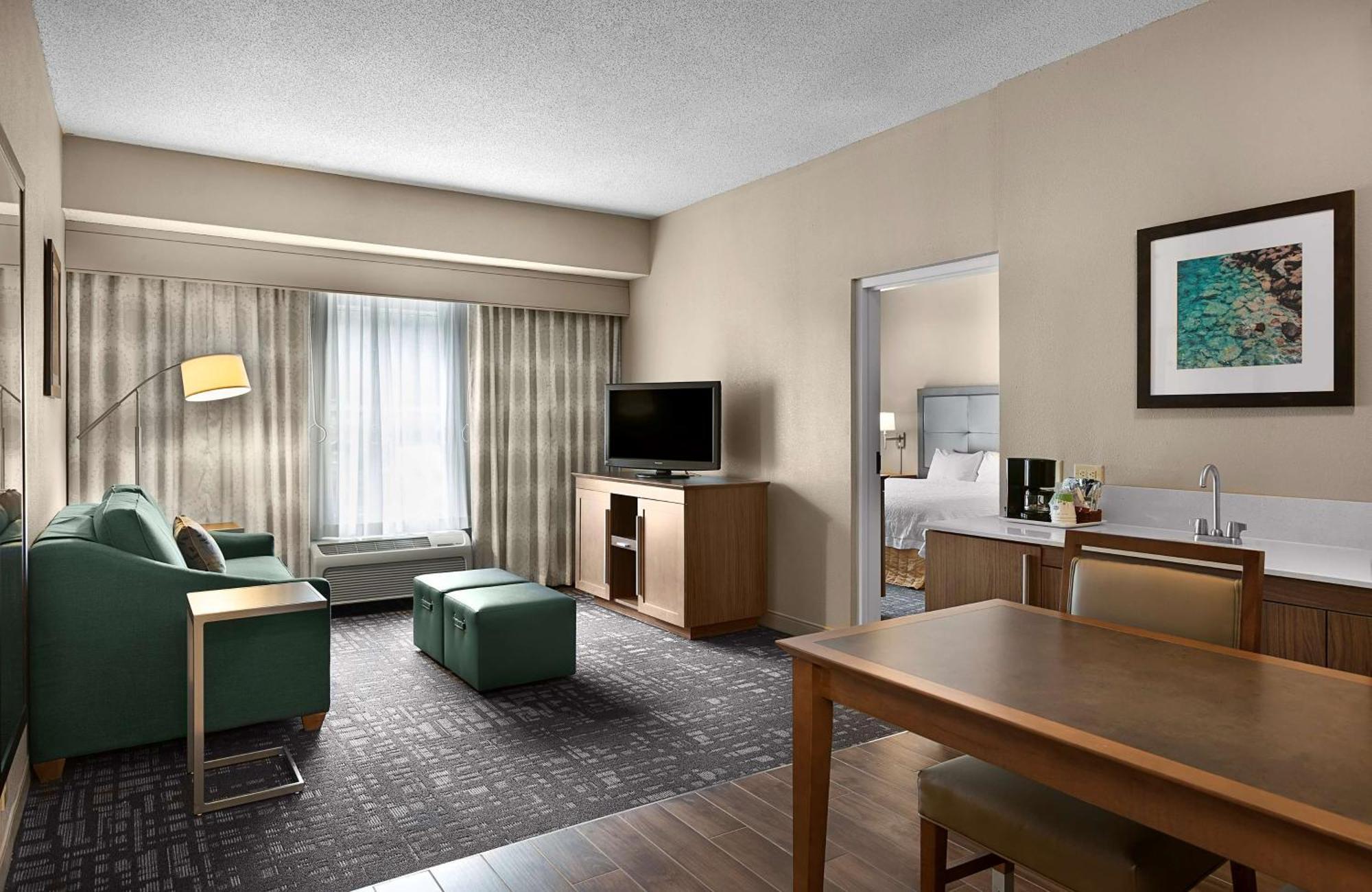 Hampton Inn & Suites Charlotte/Pineville Εξωτερικό φωτογραφία