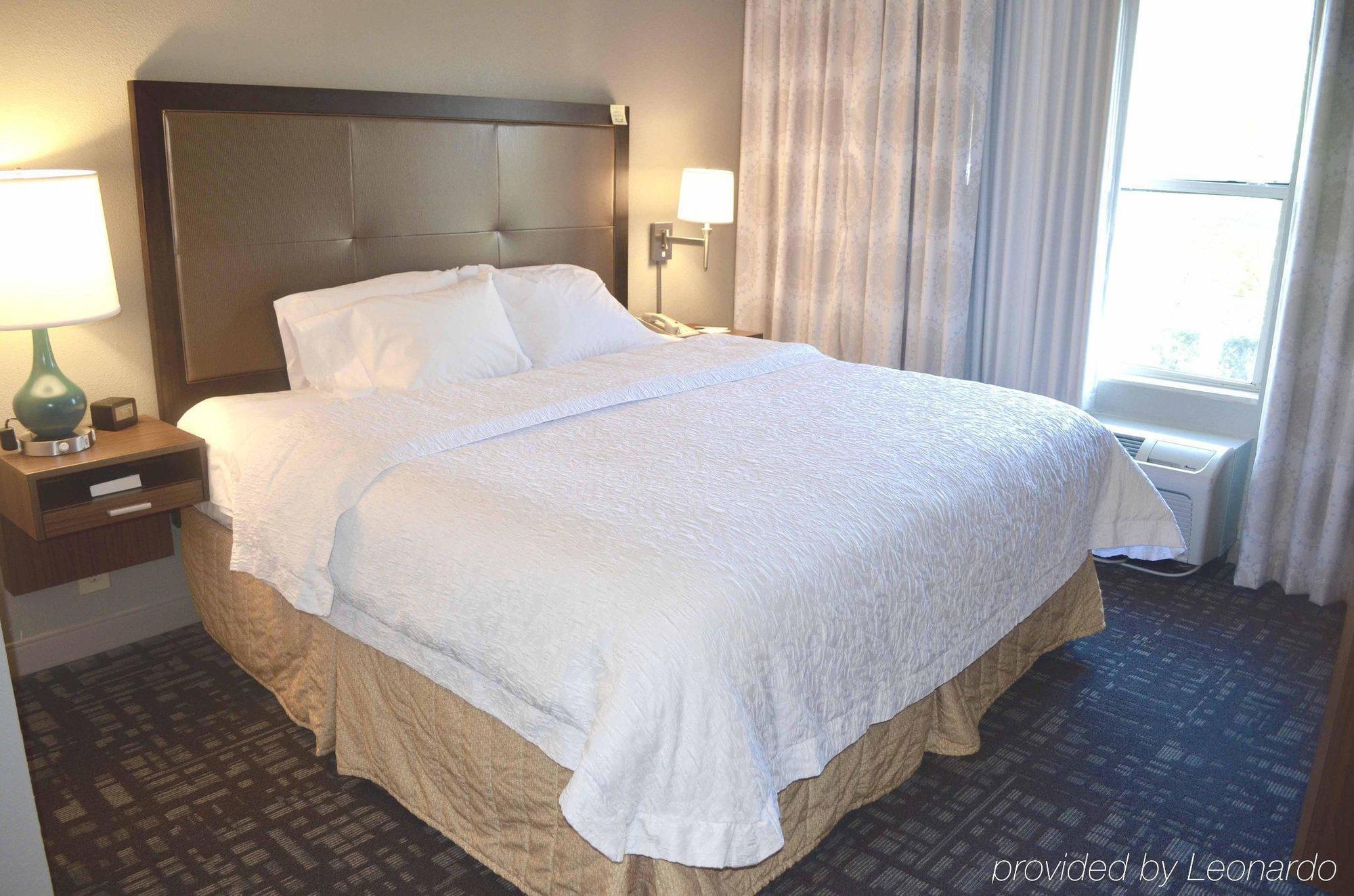 Hampton Inn & Suites Charlotte/Pineville Εξωτερικό φωτογραφία