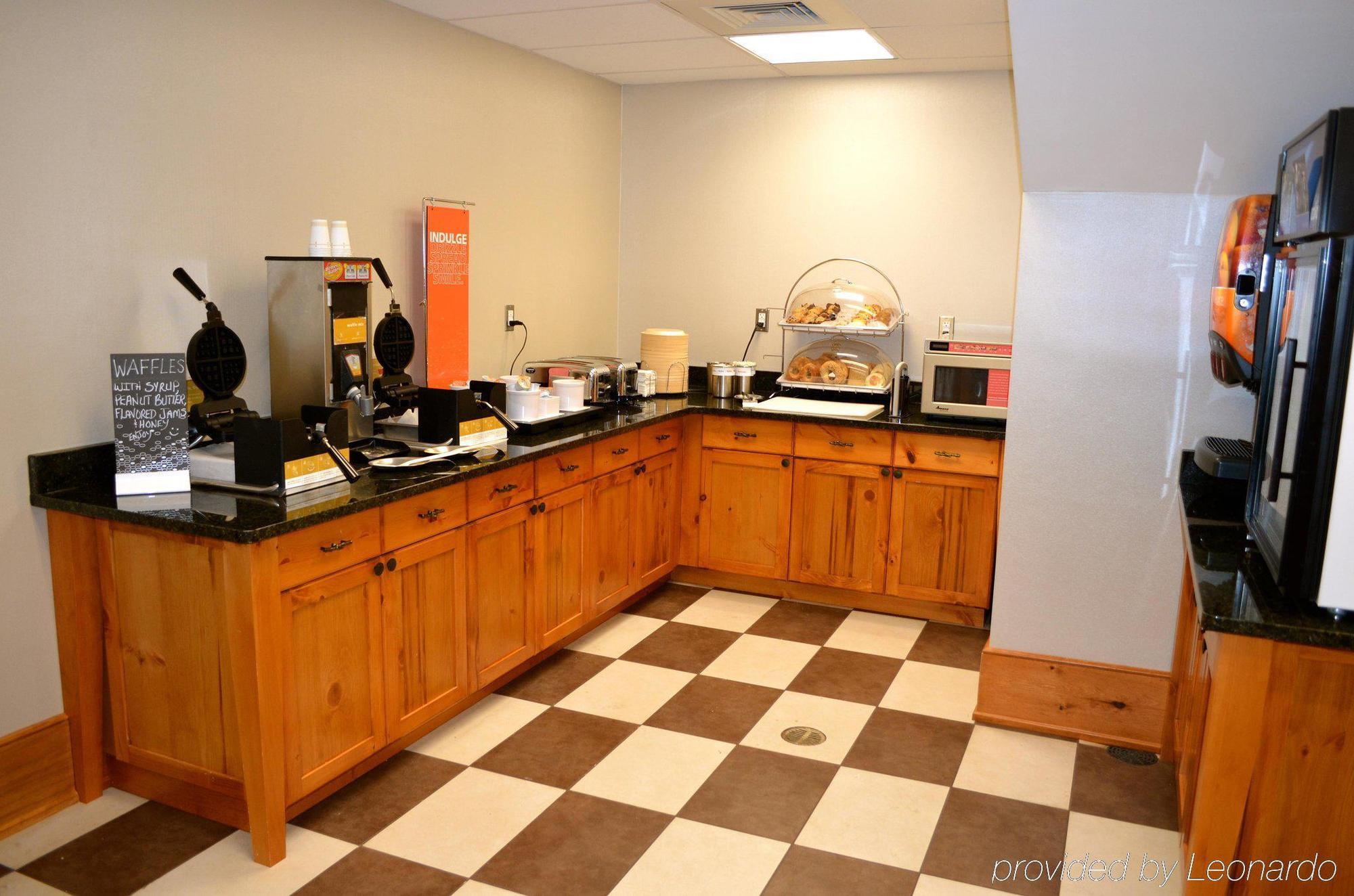 Hampton Inn & Suites Charlotte/Pineville Εξωτερικό φωτογραφία