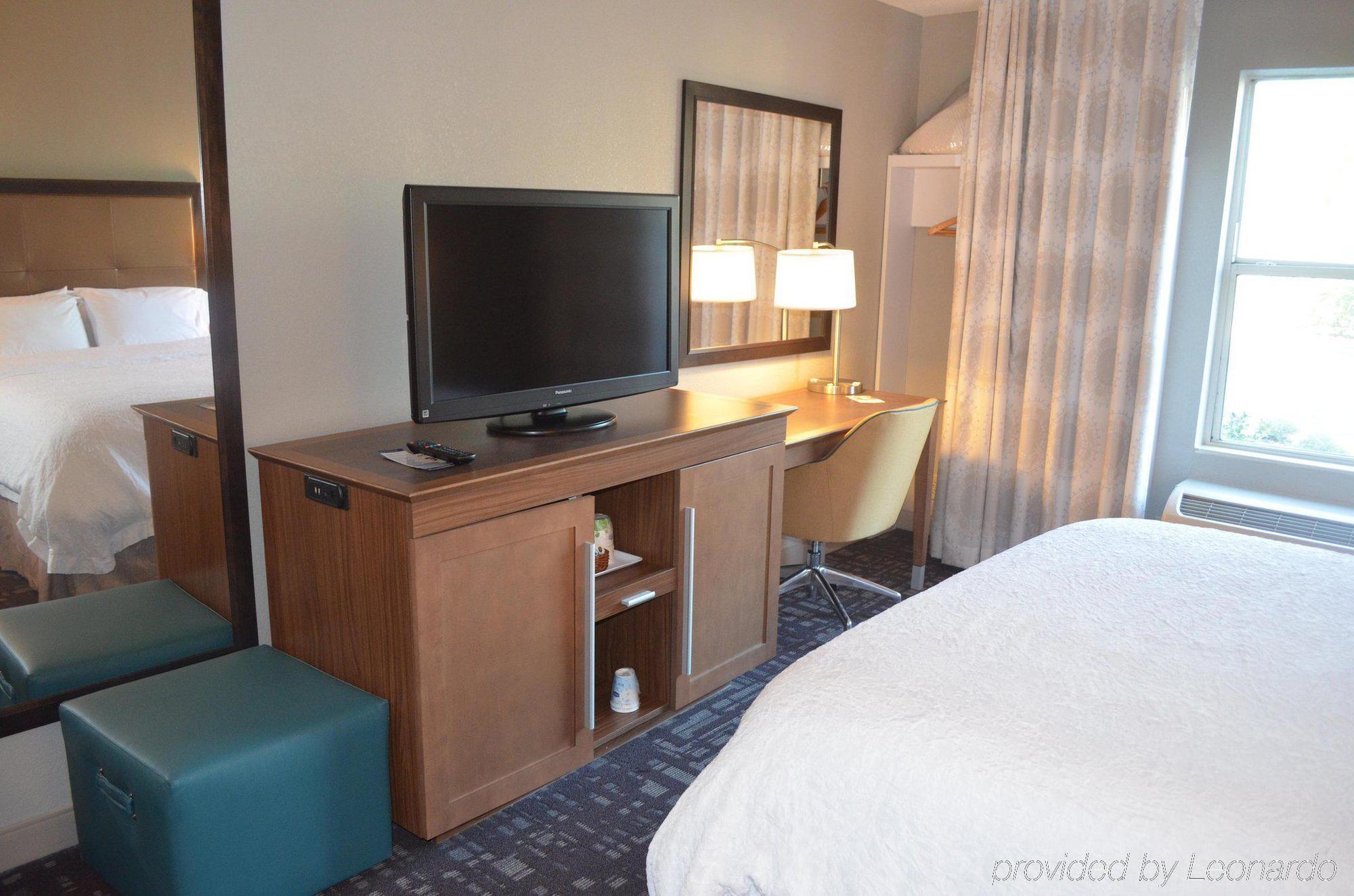 Hampton Inn & Suites Charlotte/Pineville Εξωτερικό φωτογραφία