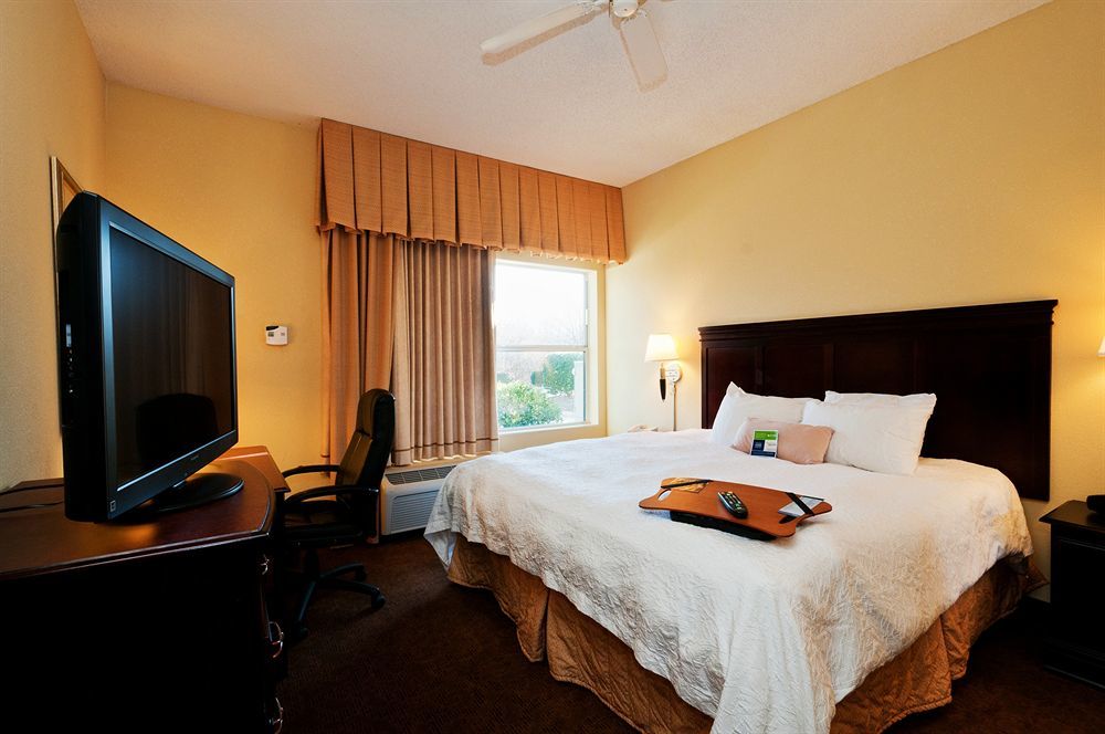Hampton Inn & Suites Charlotte/Pineville Δωμάτιο φωτογραφία